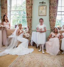 wedding-group-photoshoot